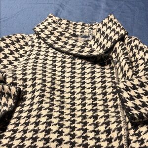 Classic Black & Cream Houndstooth Coat
